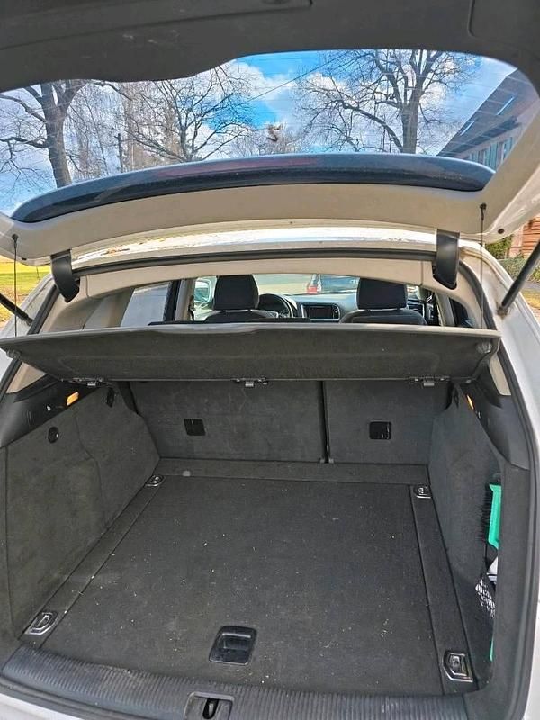 Gebraucht Audi Q5 179 PS (131 kW) 2010 Weiß SUV