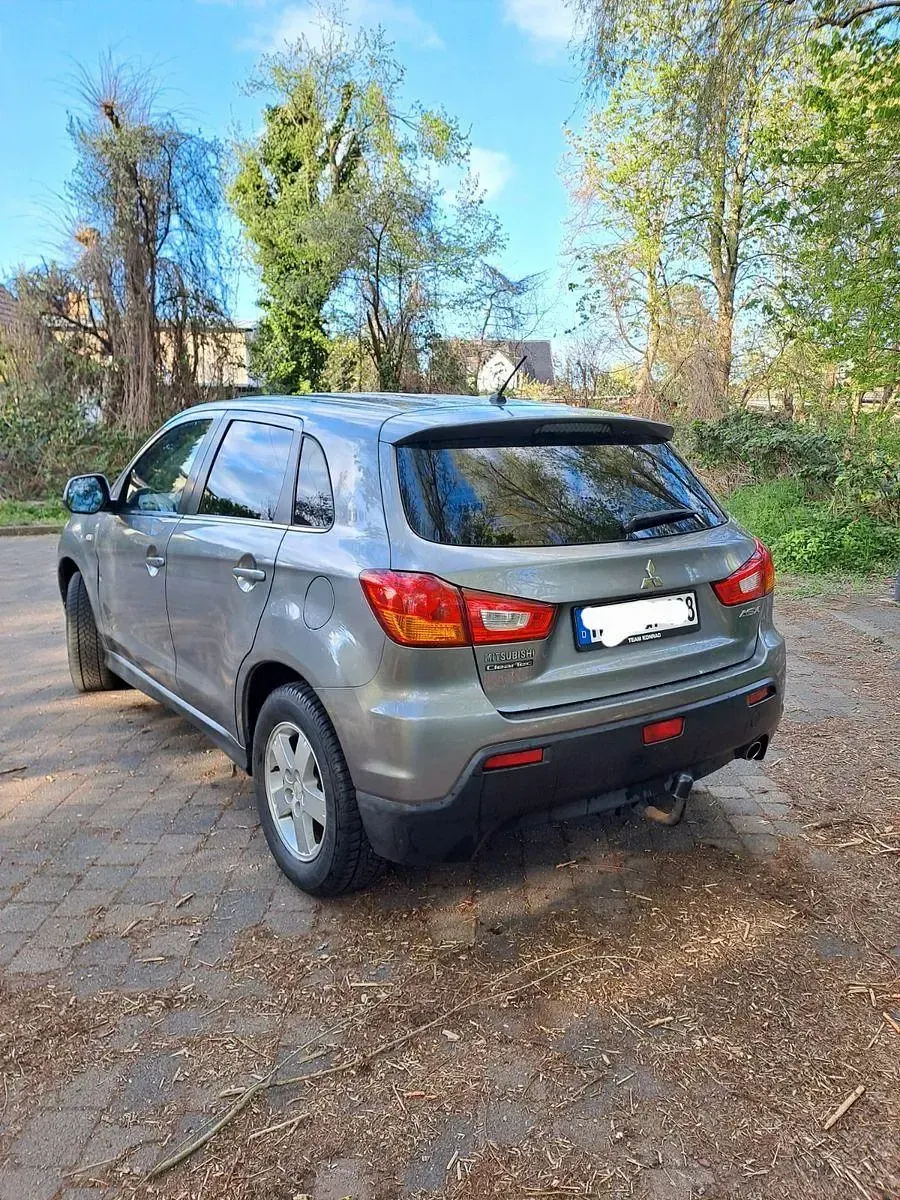 Gebraucht Mitsubishi ASX Intense 150 PS (110 kW) 2011 Grau SUV