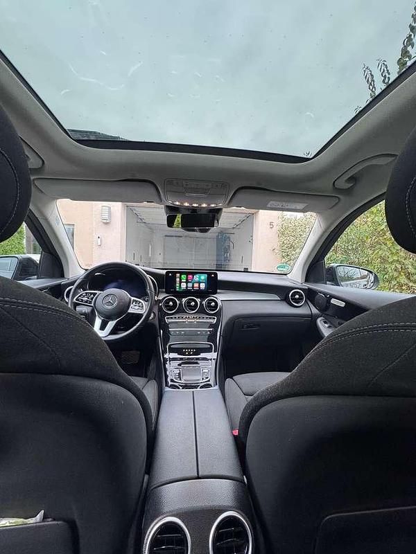 Gebraucht Mercedes GLC300 245 PS (180 kW) 2021 Schwarz SUV