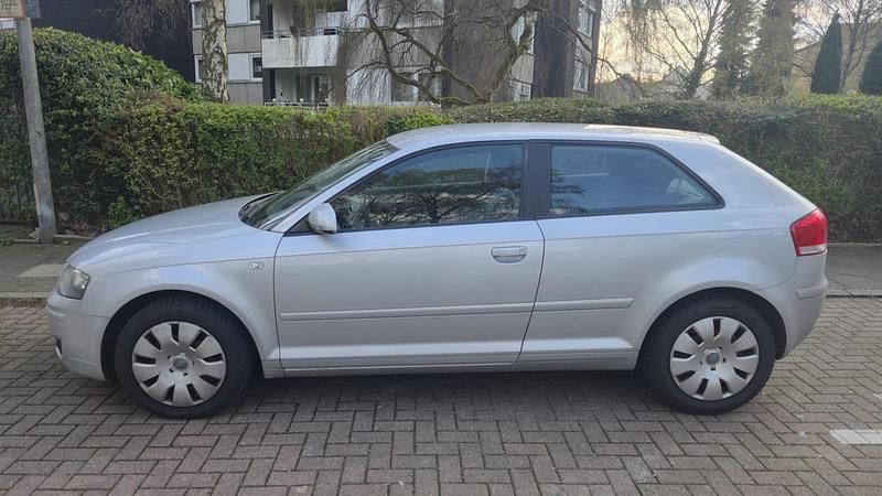 Gebraucht Audi A3 102 PS (75 kW) 2008 Silber Kleinwagen
