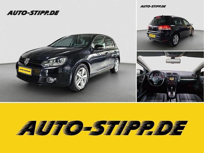Deep black perleffekt (metallic) Gebraucht 2012 VW Golf VII Match Limousine | 10.950 € (Fairer Preis) - Bild 1/4