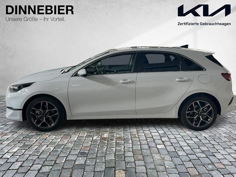 Gebraucht Kia Ceed Platinum 140 PS (102 kW) 2025 Weiß Kleinwagen