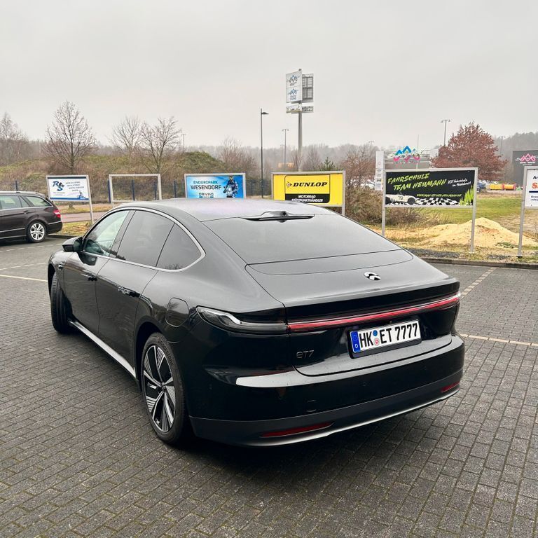 Gebraucht Nio ET7 480 kW (653 PS) 2023 Schwarz Limousine