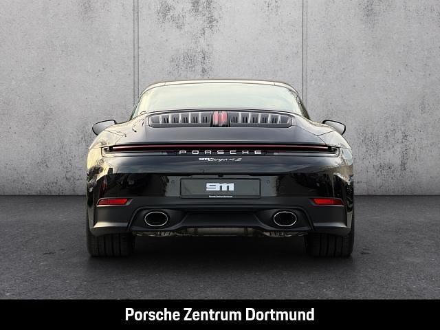 Neu Porsche 992 480 PS (353 kW) 2026 Schwarz Coupé