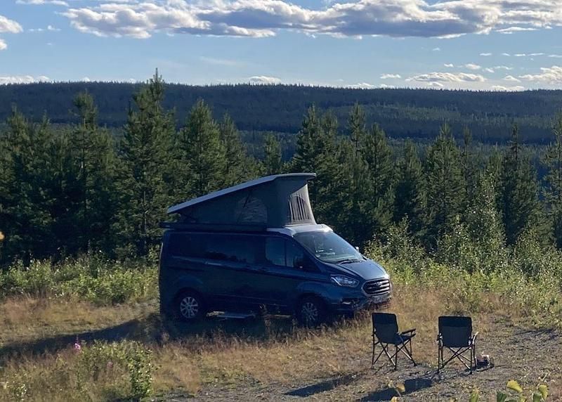 Gebraucht Ford Transit Custom 170 PS (125 kW) 2022 Blau Van / Kleinbus