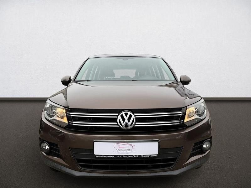Gebraucht VW Tiguan Trendline 122 PS (89 kW) 2012 Braun SUV