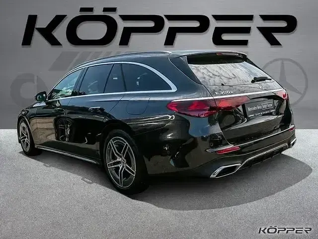 Gebraucht Mercedes E300 AMG Line Premium Plus 313 PS (230 kW) 2025 Graphitgrau Kombi