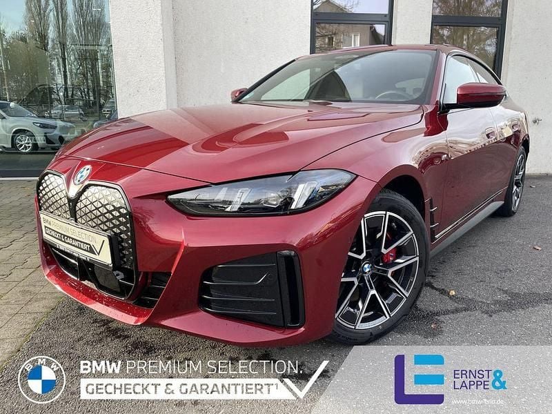 Fire red Gebraucht 2024 BMW i4 M Sport Limousine | 53.440 € (Teuer) - Bild 1/4