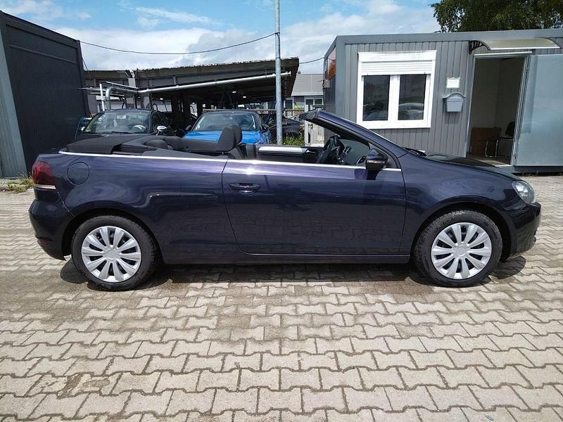 Gebraucht VW Golf Cabriolet 105 PS (77 kW) 2013 Violet Cabrio