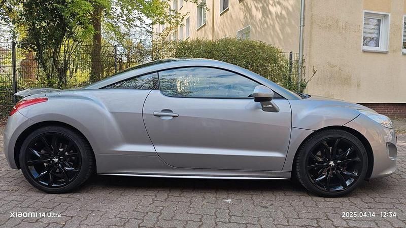 Grau Gebraucht 2011 Peugeot RCZ Coupé | 7.300 € (Fairer Preis) - Bild 1/4