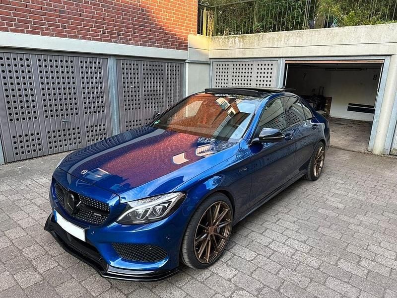 Blau Gebraucht 2018 Mercedes C43 AMG AMG Limousine | 33.500 € (Fairer Preis) - Bild 1/4