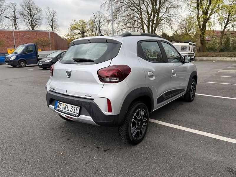 Gebraucht Dacia Spring Comfort Plus 33 kW (45 PS) 2022 Silber Kleinwagen