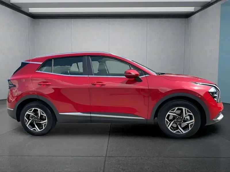 Neu Kia Sportage 160 PS (117 kW) 2025 Rot SUV