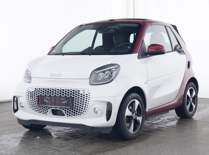Weiß Gebraucht 2024 Smart ForTwo Electric Drive Exclusive Cabrio | 19.666 € (Etwas zu teuer) - Bild 1/2