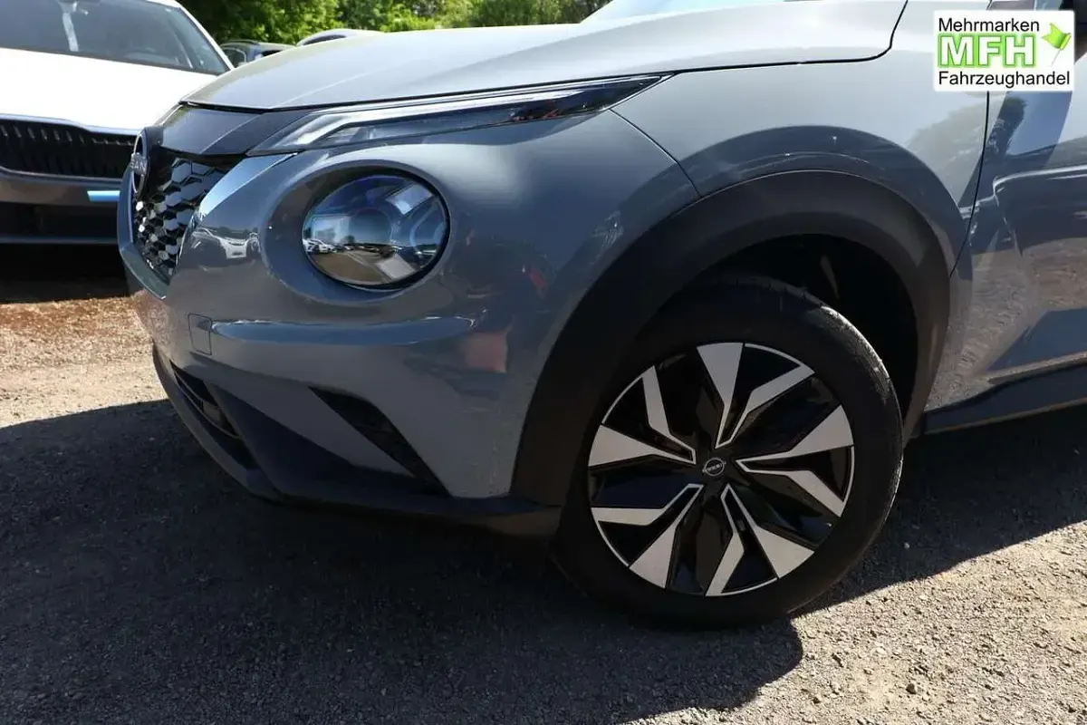 Neu Nissan Juke Acenta 143 PS (105 kW) 2025 Ceramic grey premium SUV