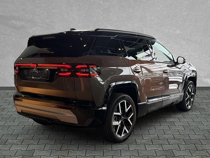 Neu Jeep Compass 156 kW (213 PS) 2026 Amazonia mit dach in schwarz SUV