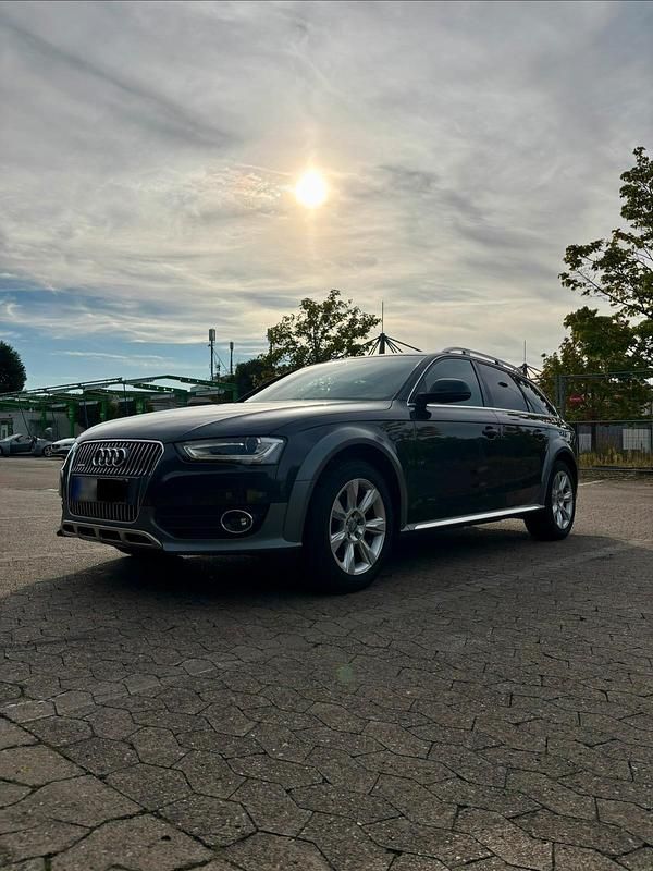 Gebraucht Audi A4 Allroad 210 PS (154 kW) 2013 Grau Kombi
