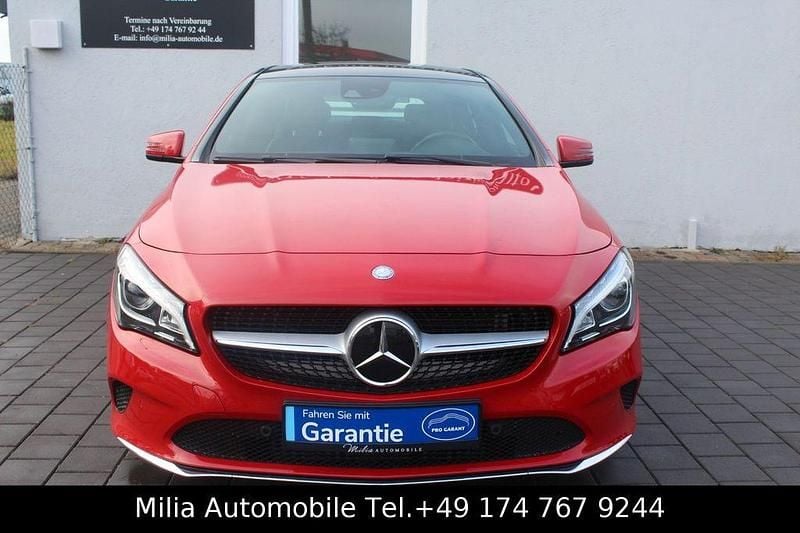 Rot Gebraucht 2016 Mercedes CLA220 Limousine | 17.480 € (Fairer Preis) - Bild 1/4