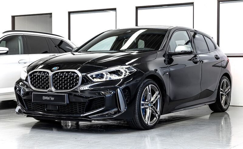 Schwarz Gebraucht 2021 BMW M135 Performance Kleinwagen | 30.300 € (Guter Preis) - Bild 1/4