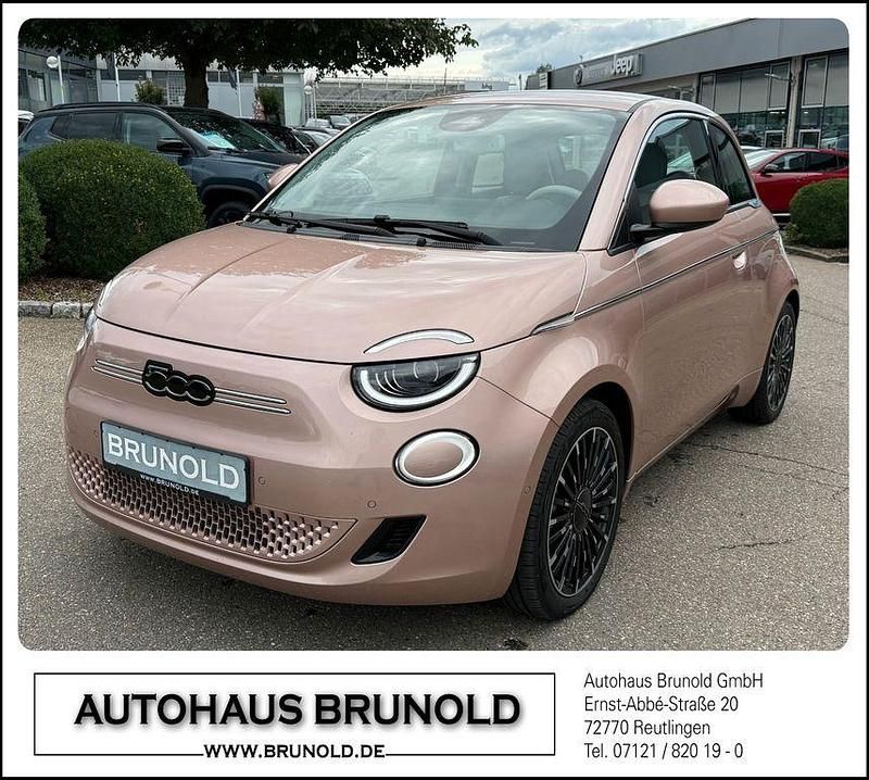 Gold Gebraucht 2023 Fiat 500e Limousine | 23.490 € (Fairer Preis) - Bild 1/4
