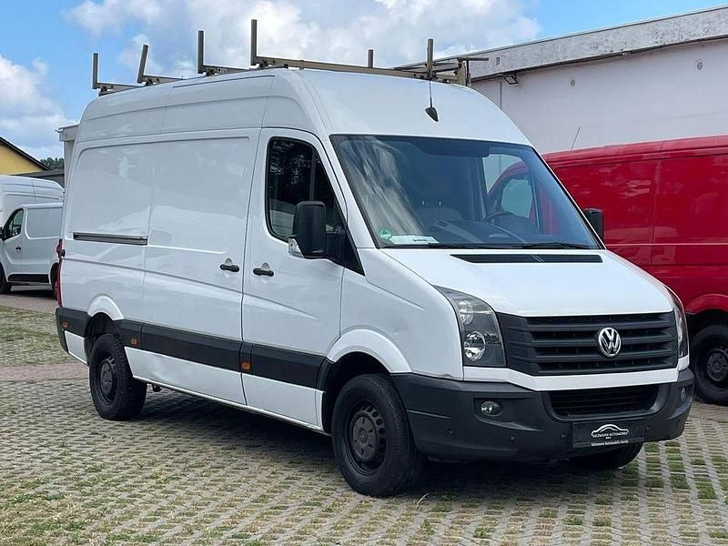 Weiß Gebraucht 2015 VW Crafter Van | 12.499 € (Guter Preis) - Bild 1/3