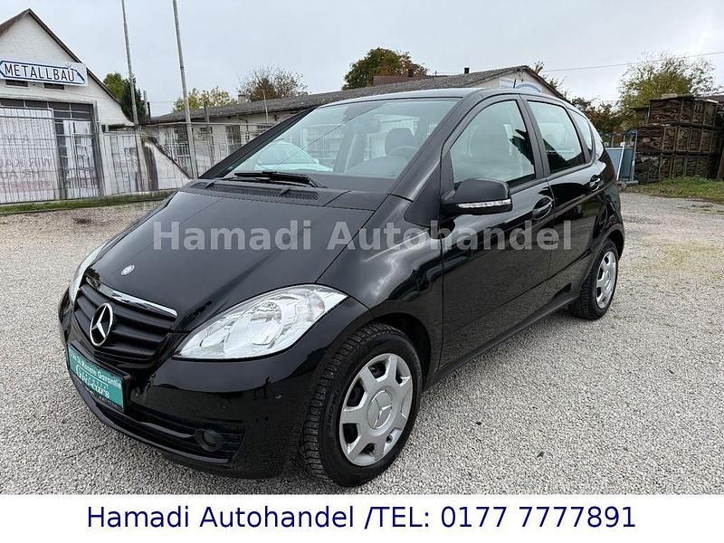 Schwarz Gebraucht 2012 Mercedes A160 Kleinwagen | 9.999 € (Fairer Preis) - Bild 1/4
