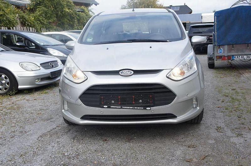 Silber Gebraucht 2016 Ford B-MAX Trend Van / Kleinbus | 5.000 € (Guter Preis) - Bild 1/4