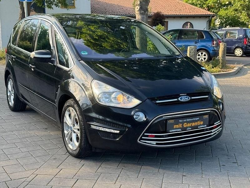 Gebraucht Ford S-MAX Titanium 163 PS (119 kW) 2013 Schwarz Van / Kleinbus