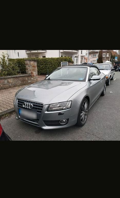 Grau Gebraucht 2009 Audi A5 Cabriolet Sport Cabrio | 9.500 € (Fairer Preis) - Bild 1/4