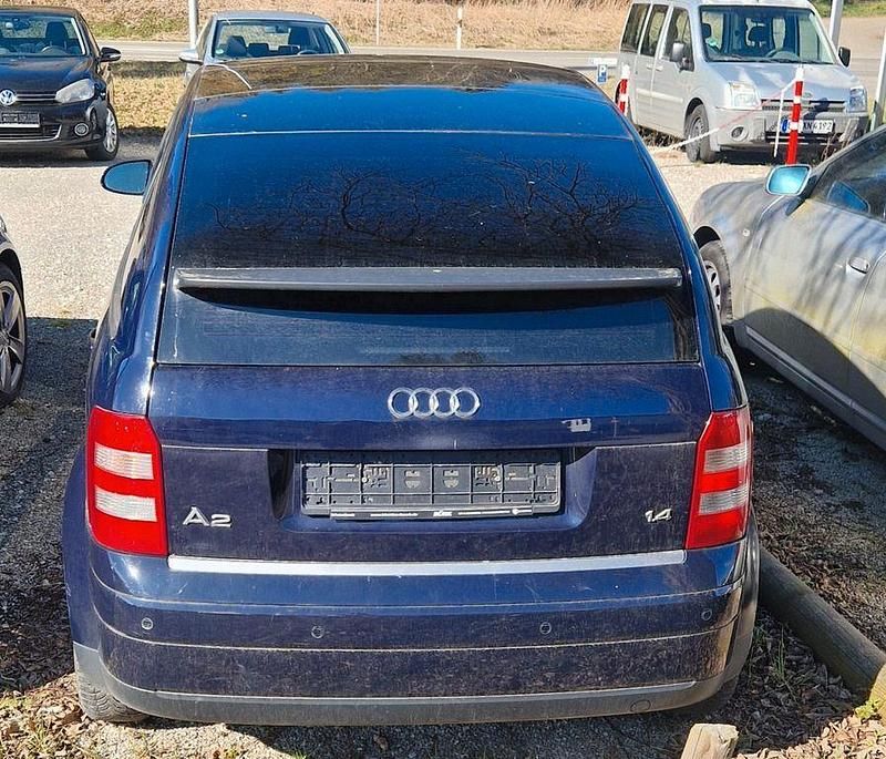 Gebraucht Audi A2 75 PS (55 kW) 2002 Blau Kleinwagen