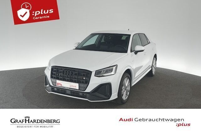 Gletscherweiß metallic Gebraucht 2024 Audi Q2 S-Line SUV | 31.930 € (Fairer Preis) - Bild 1/4
