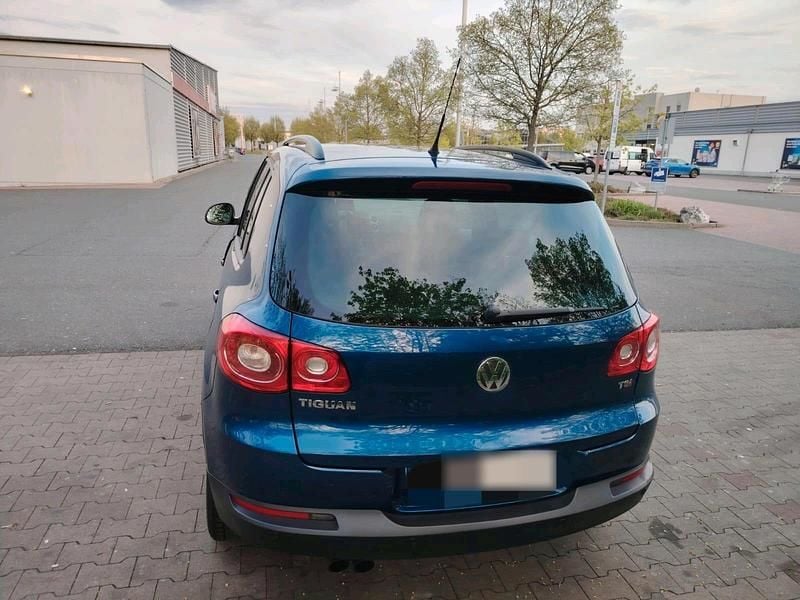 Gebraucht VW Tiguan 150 PS (110 kW) 2009 Blau SUV
