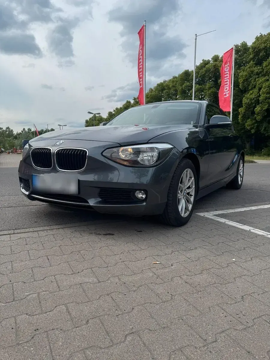 Gebraucht BMW 116 Sport Line 136 PS (100 kW) 2013 Grau Kleinwagen