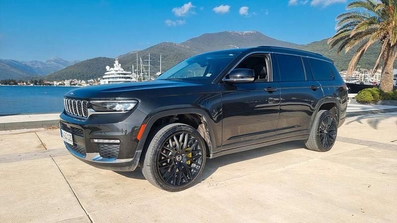 Schwarz Gebraucht 2022 Jeep Grand Cherokee Limited SUV | 38.900 € (Superpreis) - Bild 1/4