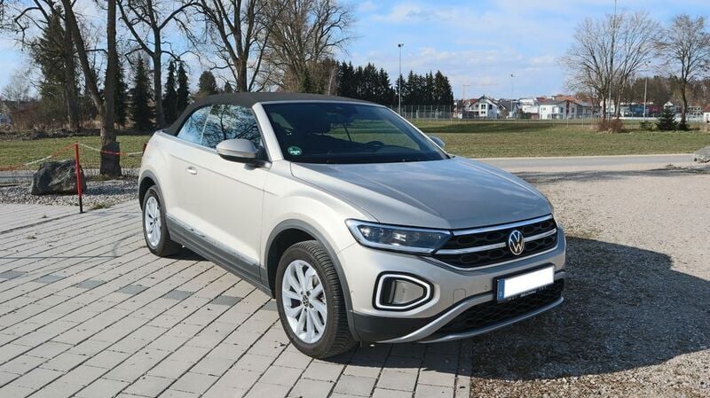 Silber Gebraucht 2022 VW T-Roc Cabriolet Style Cabrio | 26.850 € (Superpreis) - Bild 1/4