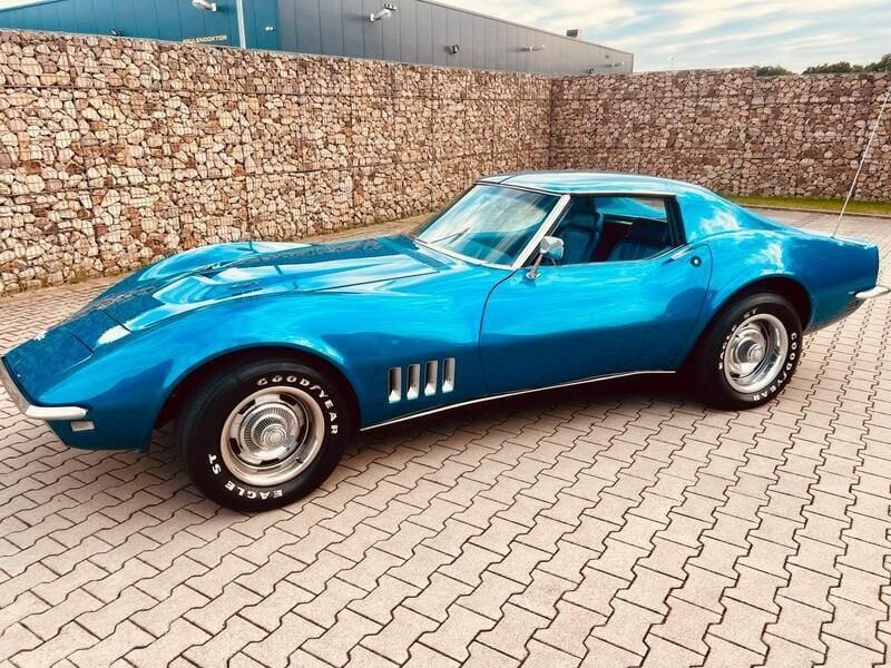 Blau Gebraucht 1968 Chevrolet Corvette C3 Coupé | 61.800 € - Bild 1/2