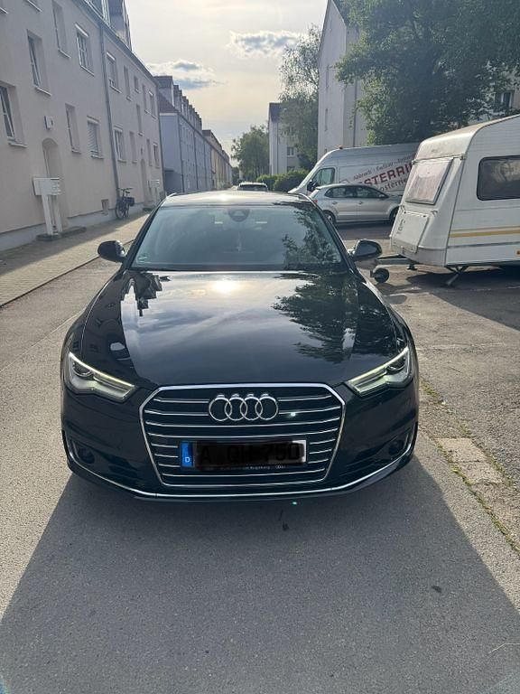 Gebraucht Audi A6 Ambiente 190 PS (139 kW) 2015 Schwarz Limousine