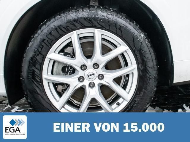 Gebraucht Volvo XC60 Plus 455 PS (334 kW) 2024 Weiß metallic SUV