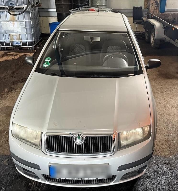 Gebraucht Skoda Fabia 54 PS (39 kW) 2005 Silber Kleinwagen
