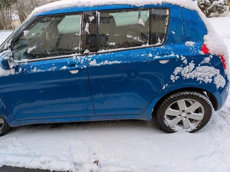 Gebraucht Suzuki Swift Comfort 92 PS (67 kW) 2008 Blau Kleinwagen