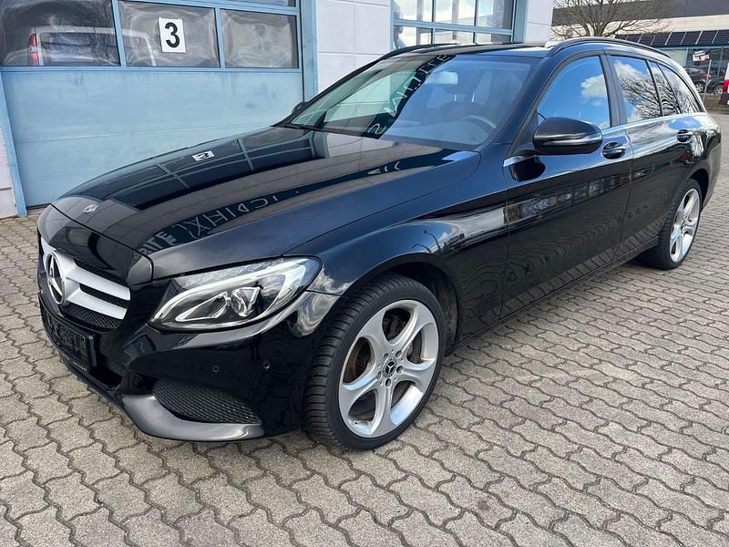 Gebraucht Mercedes C200 184 PS (135 kW) 2017 Schwarz Kombi