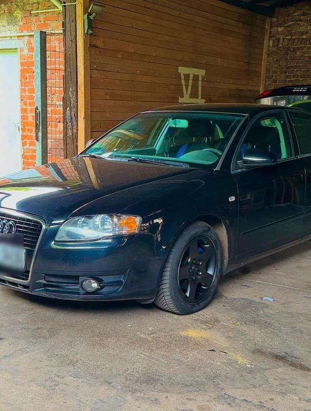 Schwarz Gebraucht 2007 Audi A4 Limousine | 4.500 € (Guter Preis) - Bild 1/4