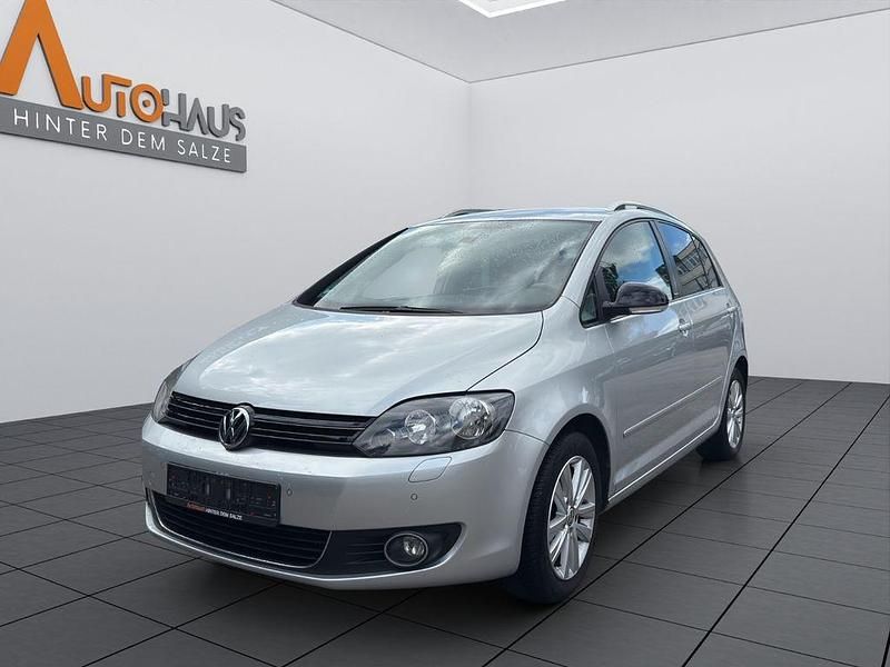 Silber Gebraucht 2012 VW Golf VII Style Limousine | 6.290 € (Guter Preis) - Bild 1/4