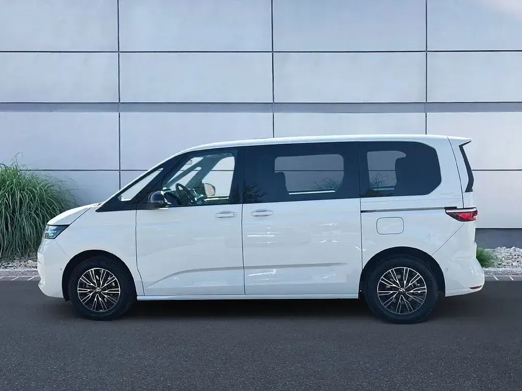 Neu VW Multivan 150 PS (110 kW) 2026 Weiß Van / Kleinbus