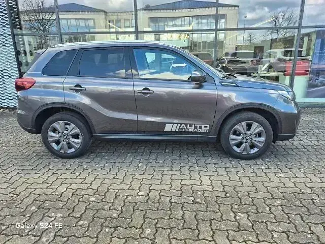 Gebraucht Suzuki Vitara Comfort 129 PS (94 kW) 2025 Grau SUV