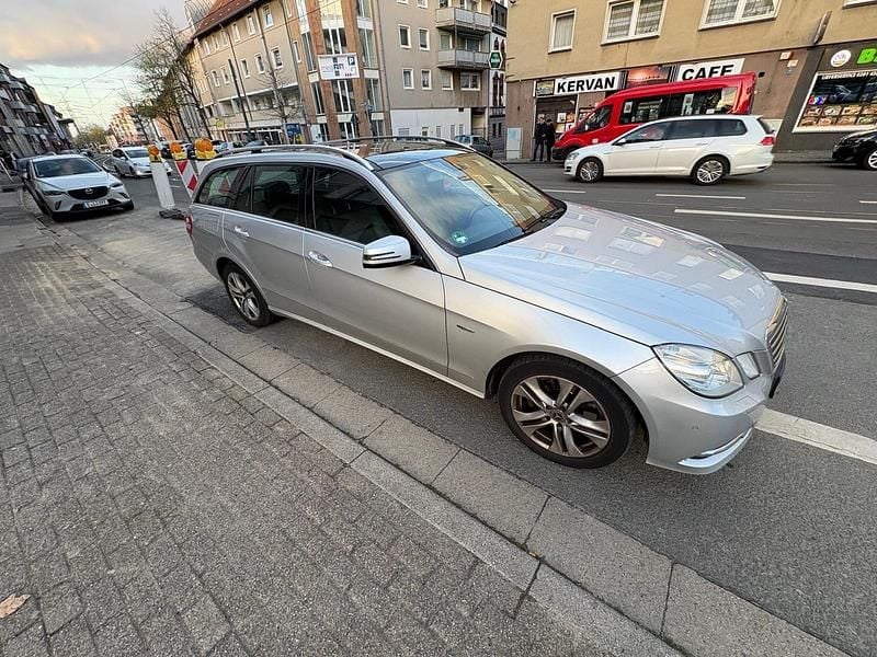 Gebraucht Mercedes E350 2012 Silber Kombi