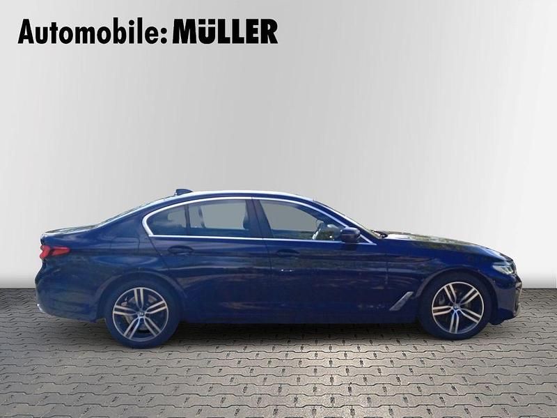Gebraucht BMW 530 Performance 286 PS (210 kW) 2022 Blau Limousine