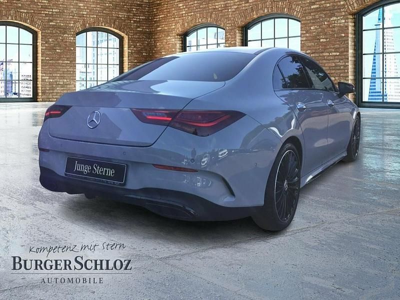 Gebraucht Mercedes CLA180 Night 136 PS (100 kW) 2025 Manufaktur lack manufaktur alp Limousine