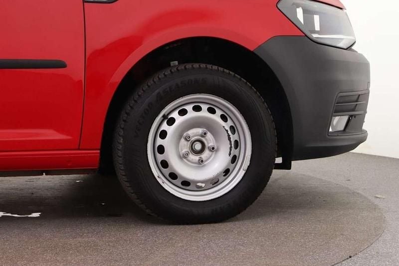 Gebraucht VW Caddy 102 PS (75 kW) 2018 Tornadorot Van / Kleinbus