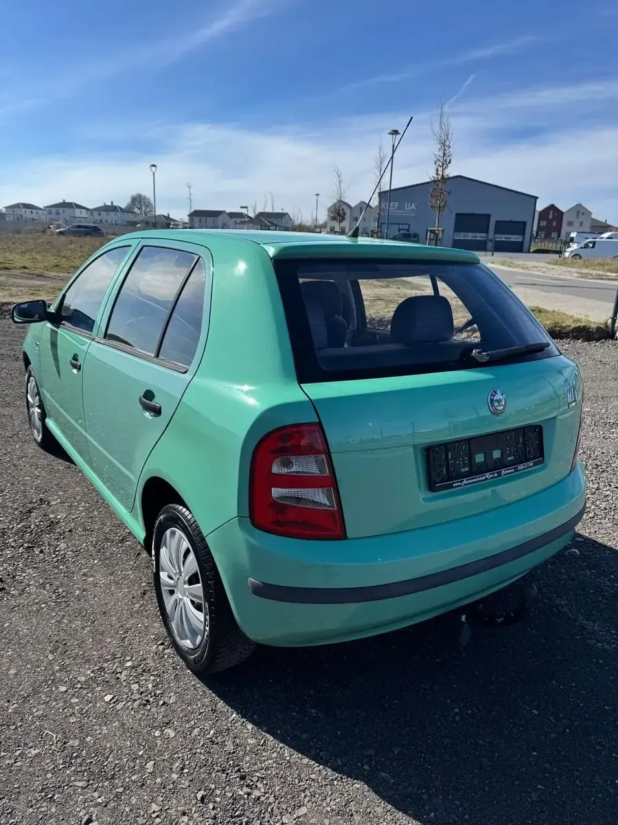 Second-hand Skoda Fabia 75 CP (55 kW) 2001 Verde Berlinǎ